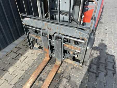 Wózki gazowe 2019  Linde H20T-01 (10)