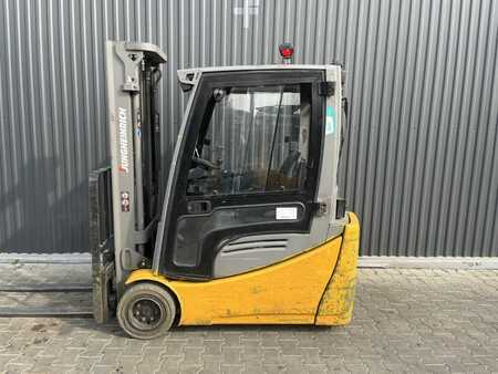 Electric - 3 wheels 2019  Jungheinrich EFG220 (2)