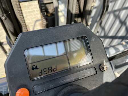 Electric - 3 wheels 2000  CAT Lift Trucks EP16KT (8)