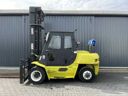 Carretilla elevadora GLP 2000  Clark SF70L (2)