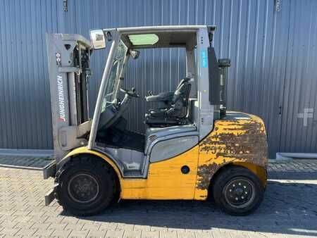 Diesel heftrucks 2018  Jungheinrich DFG545s (2)