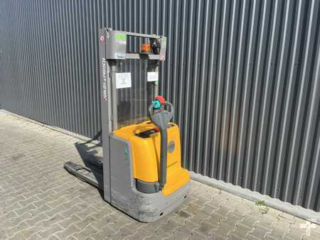 Hochhubwagen 2019  Jungheinrich EJC214 (3)