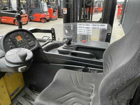 Reach Trucks 2017  Hyster R2.5 (10)