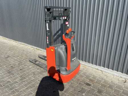 Wózek wysokiego podnoszenia 2017  Linde L10B (3)