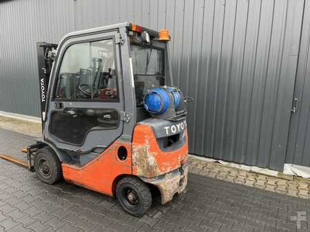 Gas gaffeltruck 2013  Toyota 8FGF15 (3)