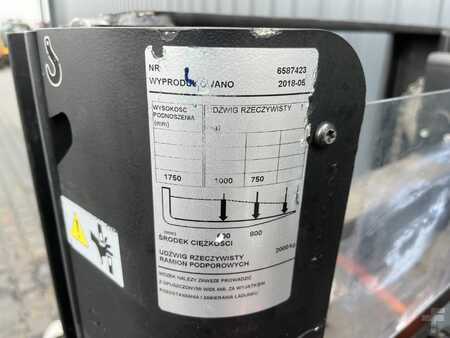 Wózki z platformą operatora 2018  BT SPE200D (5)