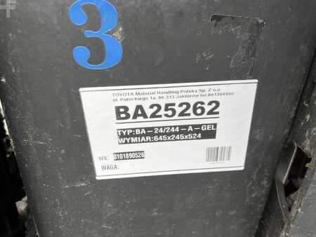 Wózek wysokiego podnoszenia 2018  BT SWE140L (6)
