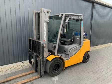 Chariots élévateurs GPL 2018  Jungheinrich TFG435s (1)