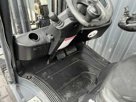 LPG VZV 2014  Linde H18T-01 (8)