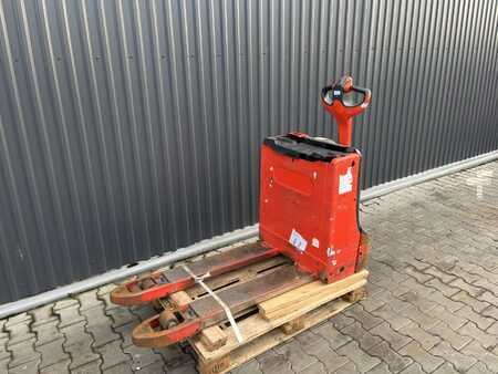 Niederhubwagen 2018  Linde T18 (1)