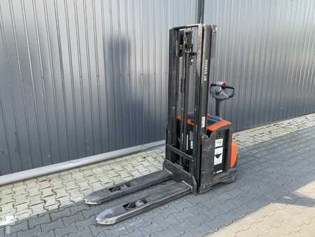 Hochhubwagen 2018  BT SWE120 (1)