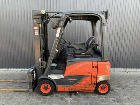 Elektromos 4 kerekű 2018  Linde E16PH-02 (2)