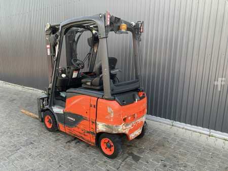 Elektromos 4 kerekű 2018  Linde E16PH-02 (3)