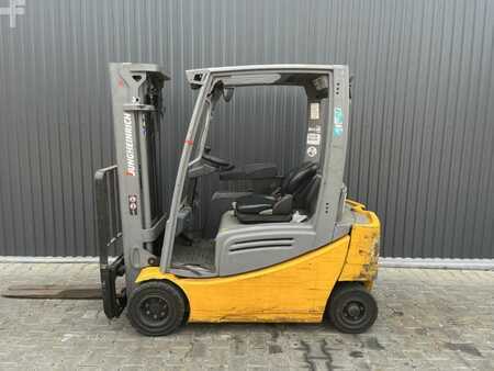 Elektro 4 Rad 2017  Jungheinrich EFG318 (2)