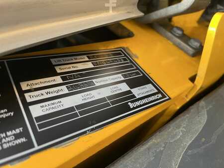 Elektro 4 Rad 2017  Jungheinrich EFG318 (4)
