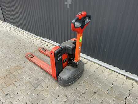 Transpallet elettrici 2021  Linde MT15 (3)