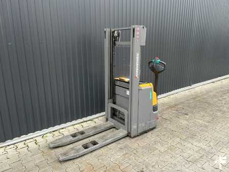 Hochhubwagen 2022  Jungheinrich EJC216 (1)