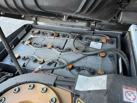 Elektro tříkolové VZV 2018  Still RX50-16 (8)