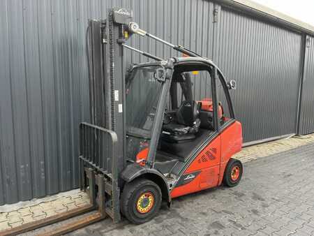 Wózki gazowe 2018  Linde H25T-02 (1)