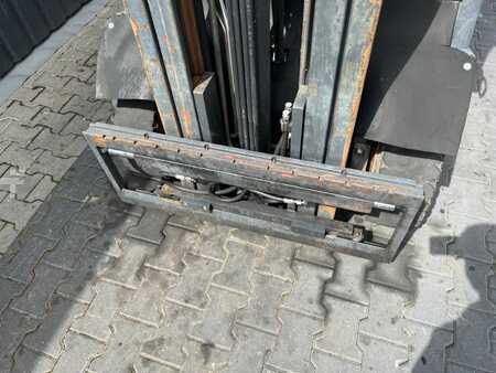 Wózki gazowe 2007  Linde H25T-01 (8)