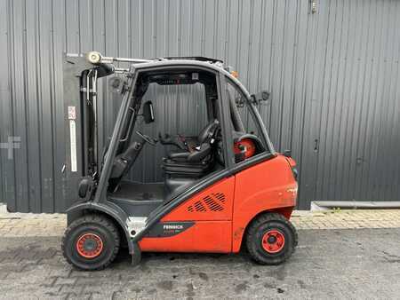 Wózki gazowe 2020  Linde H25T-02 (2)