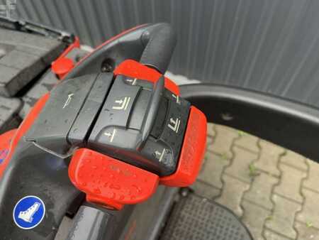 Fahrerstandstapler 2020  Linde D10AP (8)