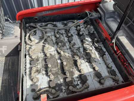 Eléctrico - 3 rodas 2020  Manitou ME320 (6)