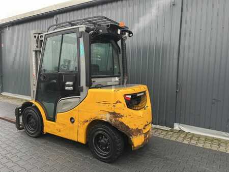 Dieselový VZV 2019  Jungheinrich DFG550s (3)