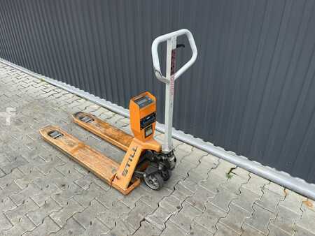 Transpallet manuali 2009  Still HP25W (3)