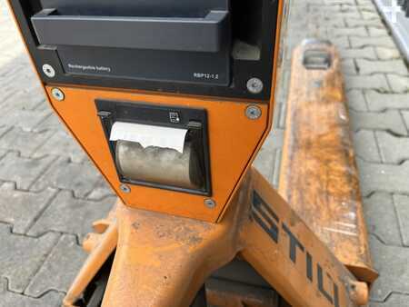 Transpallet manuali 2009  Still HP25W (6)