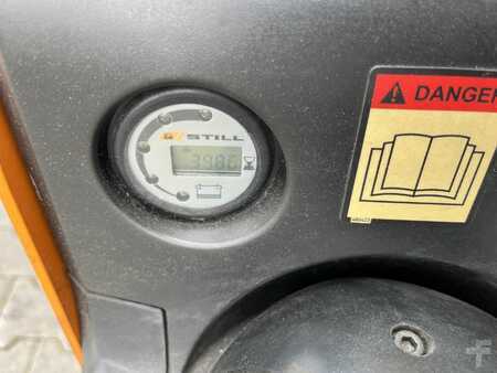 Stacker pedestre 2005  Still EGV14 (6)