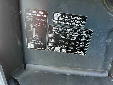 Elektryczne 4-kołowe  Linde E18PH-02 (4)