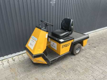 Tractor de arrastre 2002  Spijkstaal 210 (1)