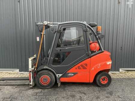 Wózki gazowe 2020  Linde H30T-02 (2)