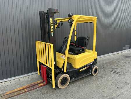 Elektryczne 4-kołowe 2020  Hyster J1.6XN (1)