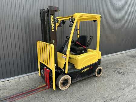 Elektryczne 4-kołowe 2020  Hyster J1.6XN (1)