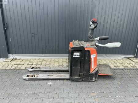 Låglyftare El 2016  BT LPE200 (2)