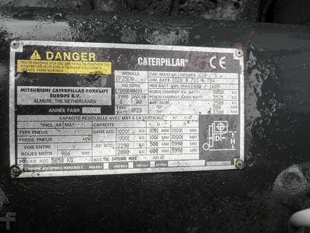 Eléctrico - 4 rodas 2019  CAT Lift Trucks EP25CN (4)