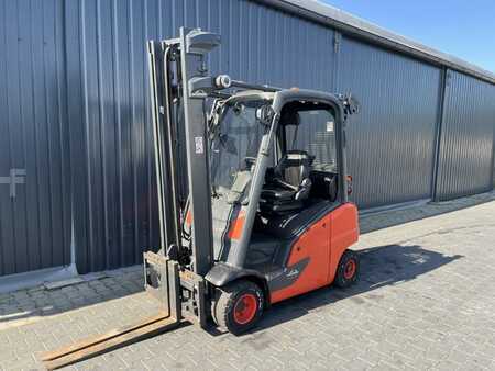 Wózki gazowe  Linde H20T-01 (1)