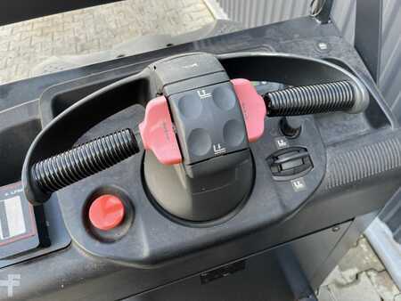 Horizontální vychystávací vozík 2017  Linde V08-02 (8)