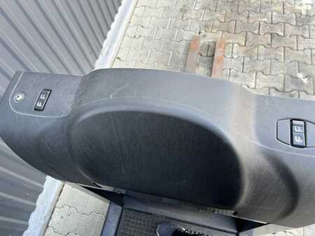 Horizontální vychystávací vozík 2017  Linde V08-02 (9)