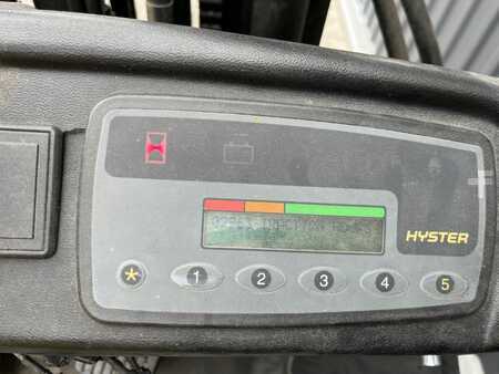 Chariots électriques à 3 roues 2002  Hyster J1.60XMT (5)