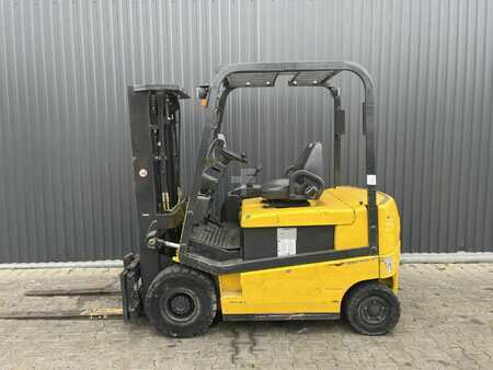 Elektro čtyřkolový VZV 2003  Nissan Q02L25CU (2)