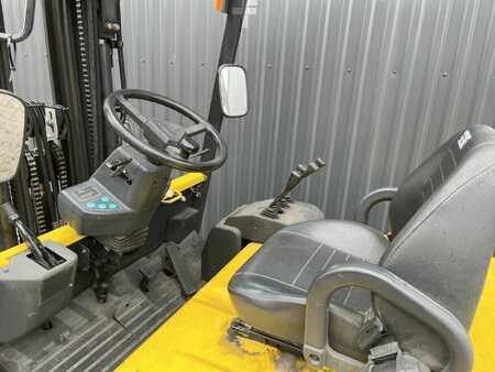 Elektro čtyřkolový VZV 2003  Nissan Q02L25CU (9)