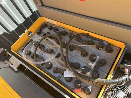 Vertikální vychystávací vozík 2019  Jungheinrich EKS110 (5)