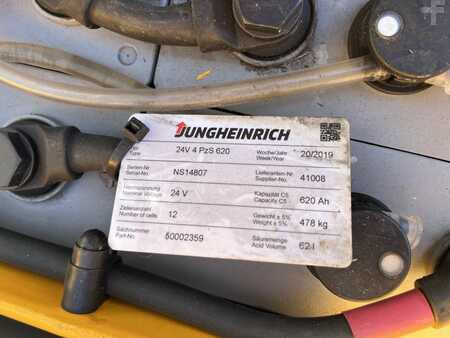 Vertikální vychystávací vozík 2019  Jungheinrich EKS110 (6)