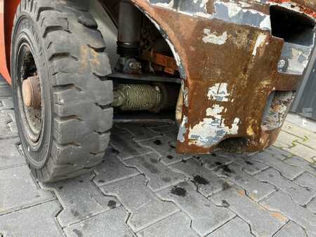 Nestekaasutrukki 2021  Toyota 8FGF20 (10)