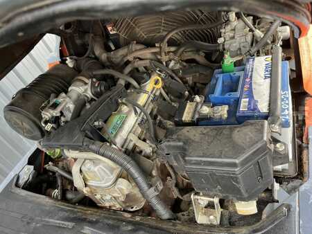 Nestekaasutrukki 2021  Toyota 8FGF20 (9)