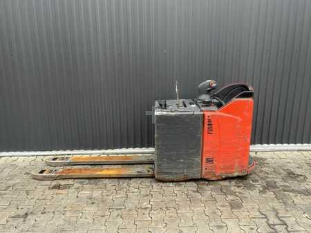 Nízkozdvižný vozík 2020  Linde T25SP-02 (2)