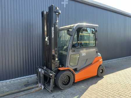 Elektro čtyřkolový VZV 2018  Toyota 8FBMT40 (1)